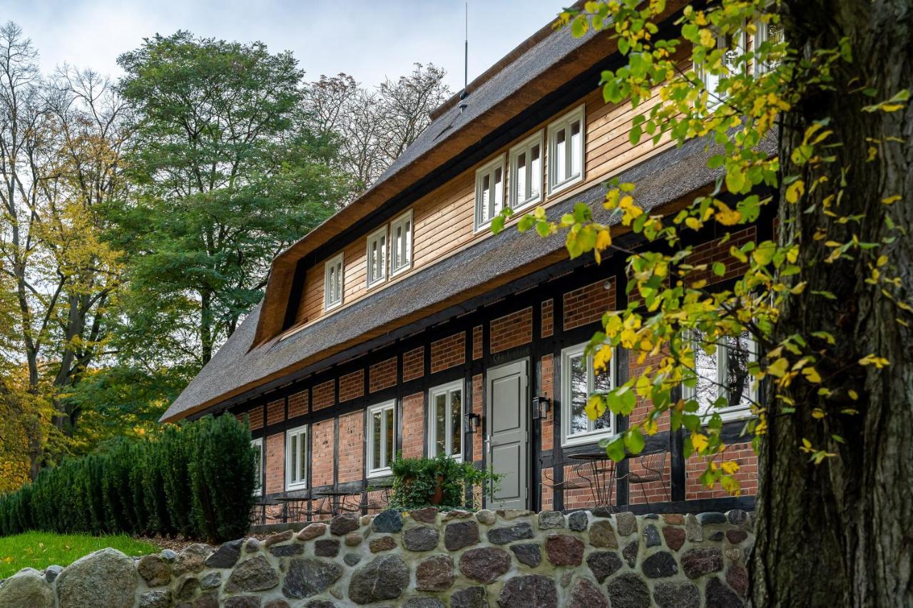 Park Am See X Nattika Ayurveda, Hotel Health Spirit Penzlin Bagian luar foto